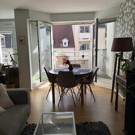 Proche Marche De Noel